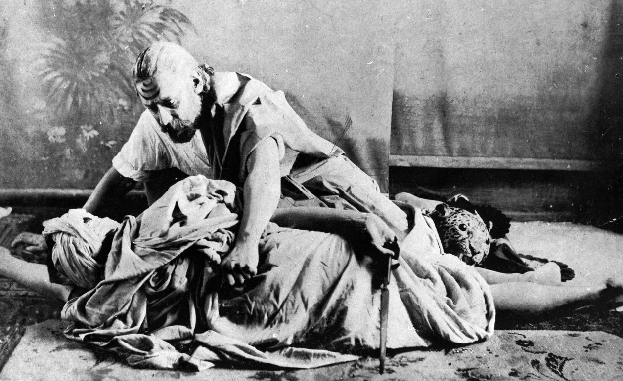 Rabindranath Tagore i rollen som Raghupati i hans skuespil Sacrifice, 1893 af Indian photographer