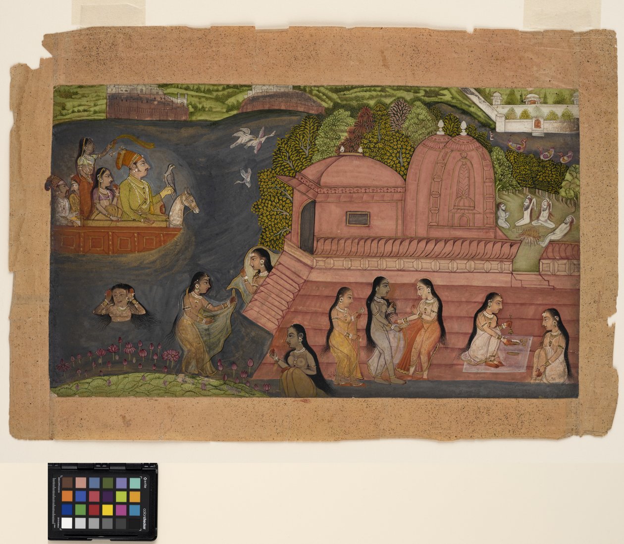 En Raja-høger fra en båd støder på badende skønheder ved et tempel, ca. 1695 (ugennemsigtig akvarel og guld på papir) af Indian School