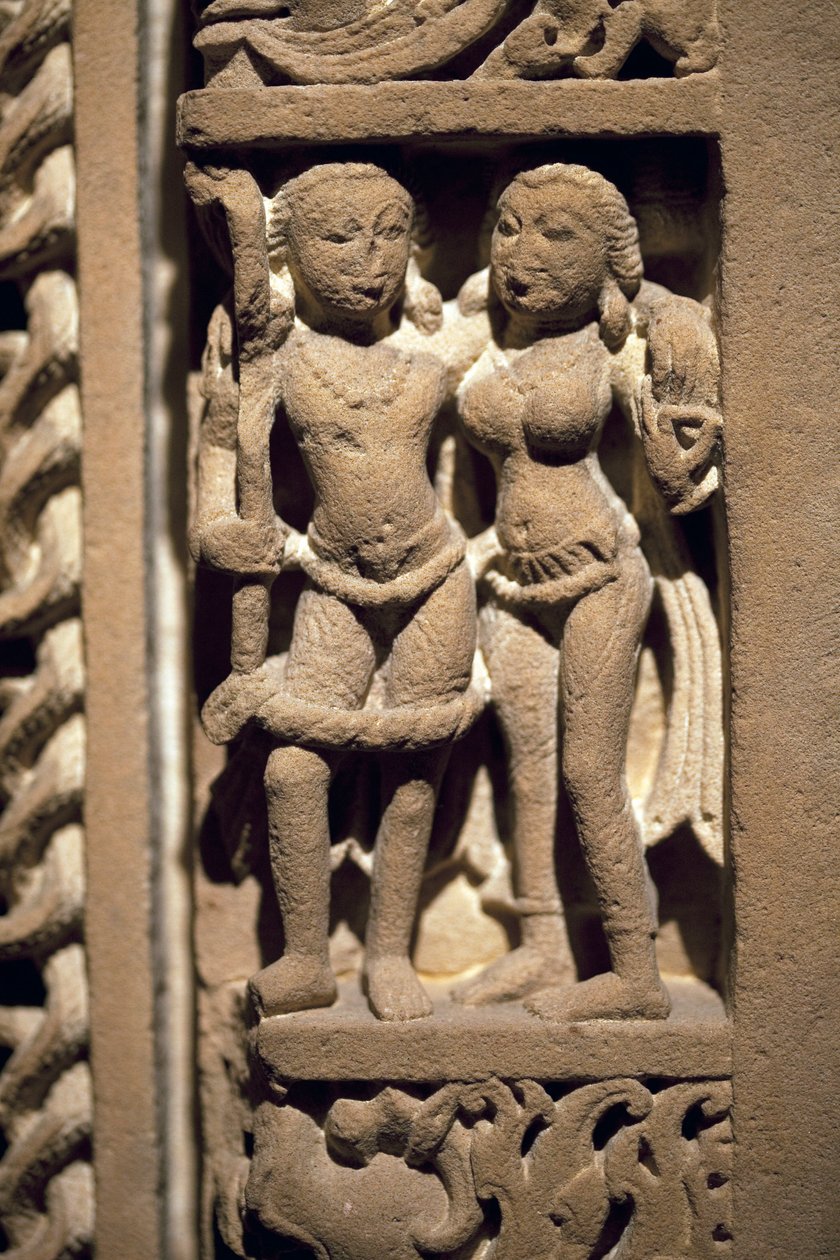 Et par kærester. Dørramme i udskåret sten, kunst fra Rajasthan eller Uttar Pradesh (Indien), 9.-10. århundrede. Koreas Nationalmuseum, Seoul (Sydkorea). af Indian School