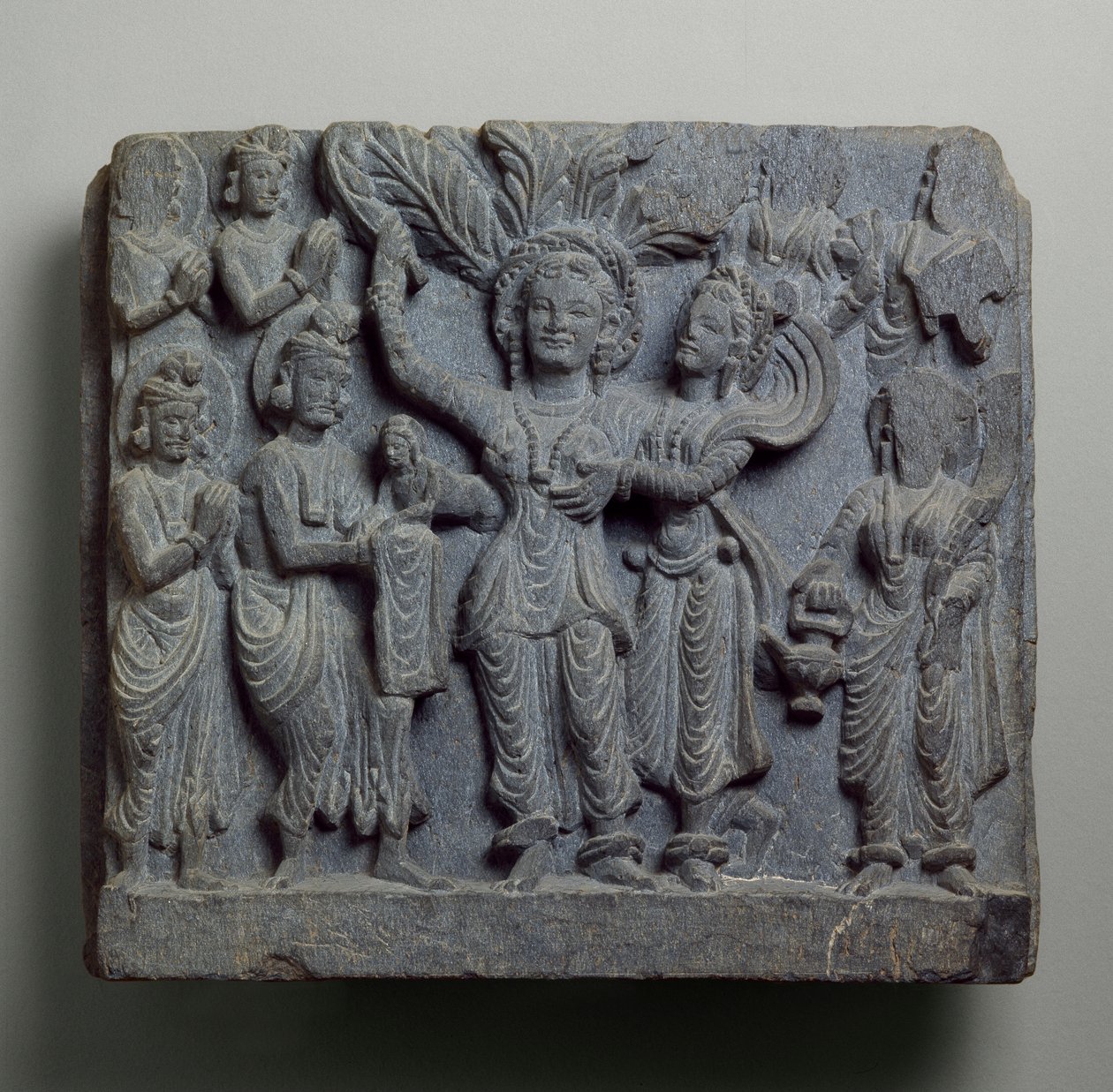 Relief, der viser Buddhas fødsel, Gandhara, sandsynligvis Sikri, 2.-3. århundrede (skifer) af Indian School