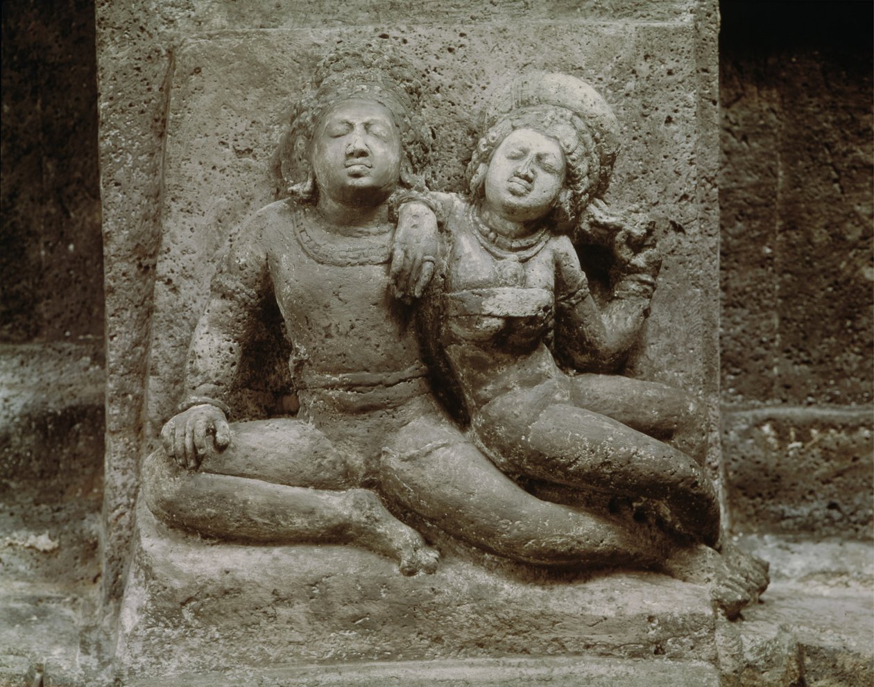 Relief af et Mithuna-par, fra Cave 4 af Indian School