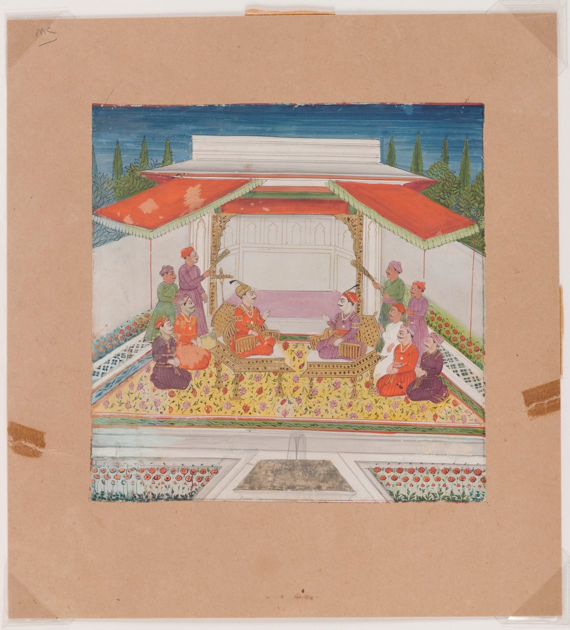 Siddende figurer og ledsagere foran et springvand (ugennemsigtigt toilet på papir) af Indian School