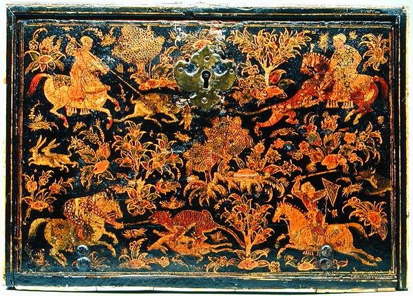 Side af et skriveskab forestillende adelsmænd på jagt, 1600-tallet (lakeret træ) af Indian School