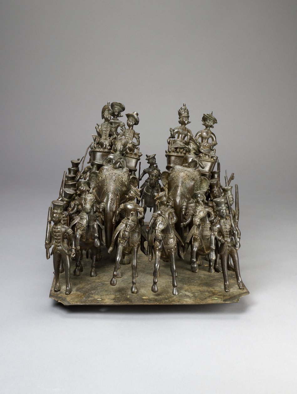Kavalkaden af kongen af Oudh, der rider med den britiske beboer på elefanter, ca. 1820 (bronze) af Indian School