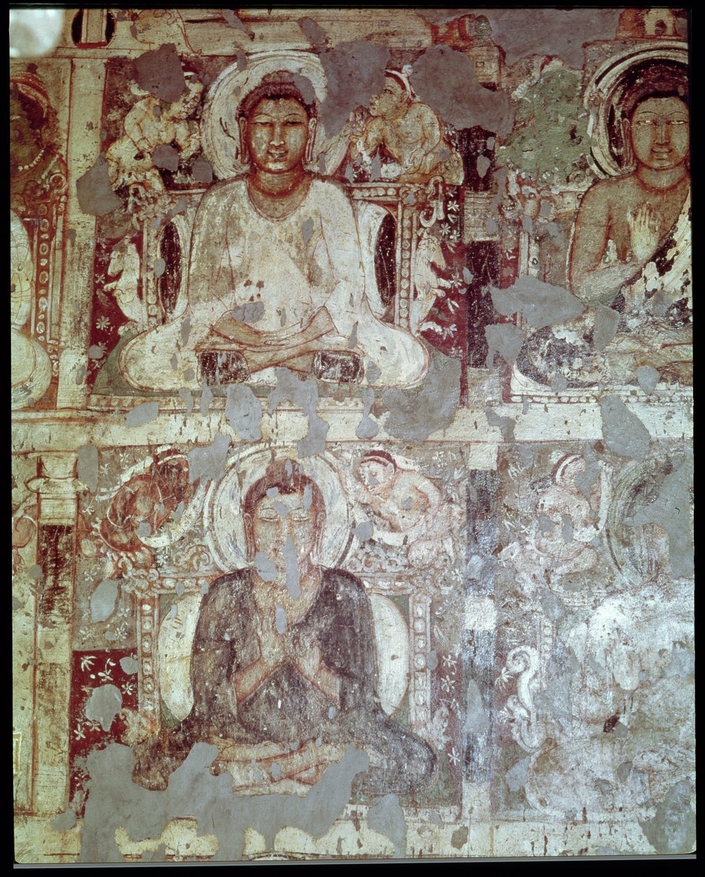To siddende buddhaer, fra det indre af Cave 6 af Indian School