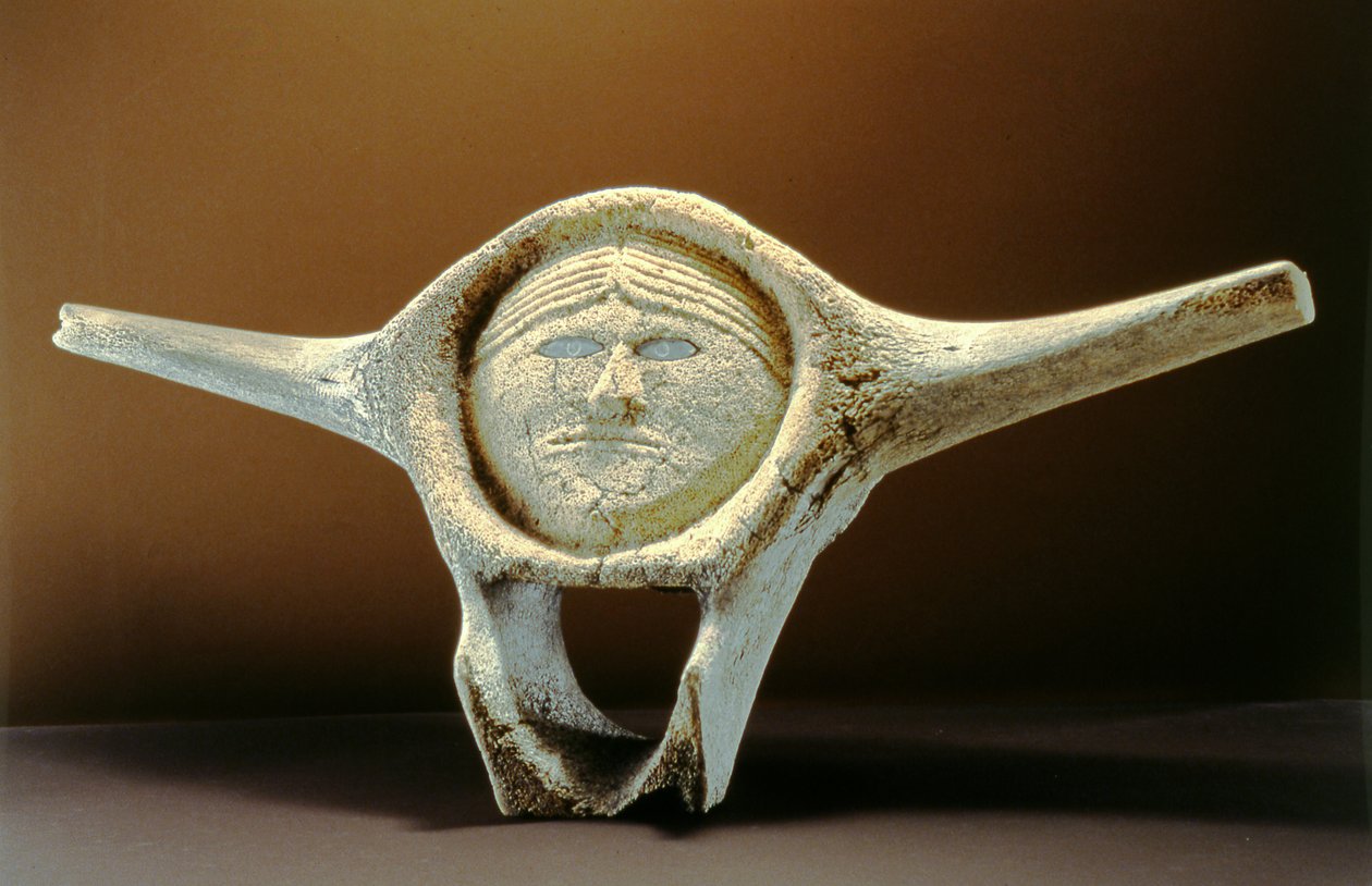Janus Head, fra Cape Dorset (hvalhvirvler) (se 228681 for detaljer) af Inuit School