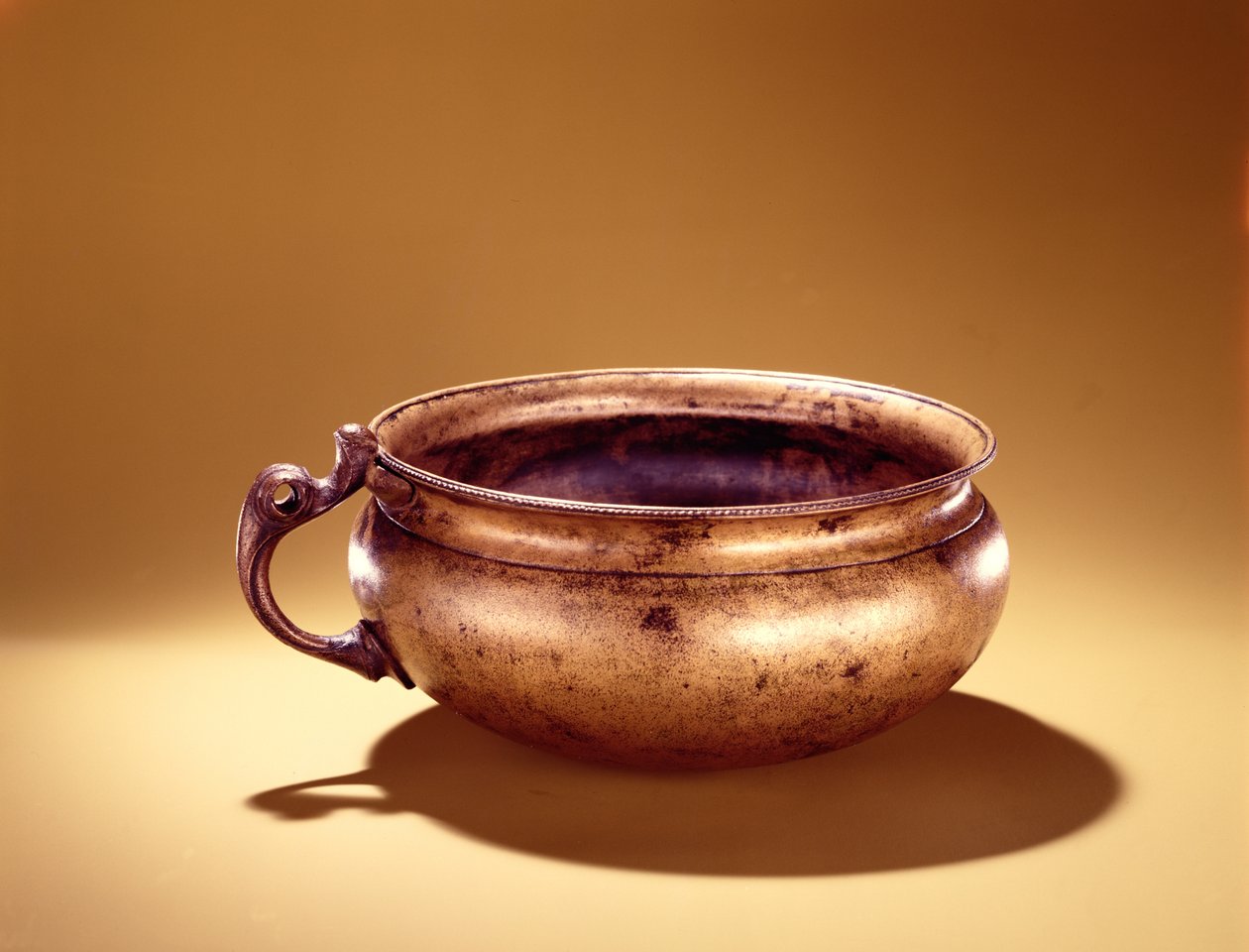 Skål, fra Keshcarrigan, County Leitrim (bronze) af Iron Age