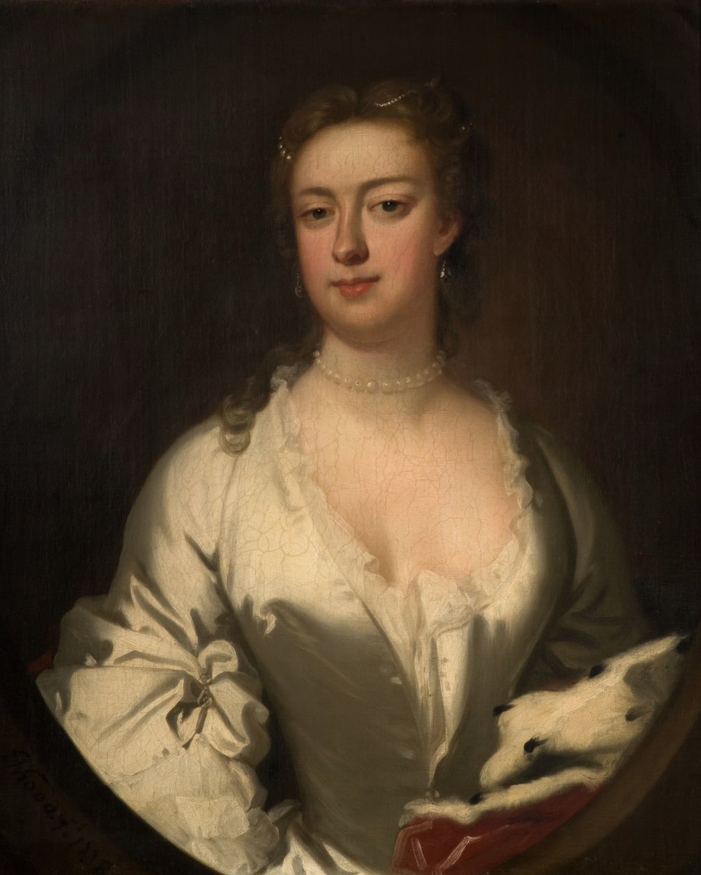 Portræt af en dame i hvid og hermelin, 1738. af Isaac Whood