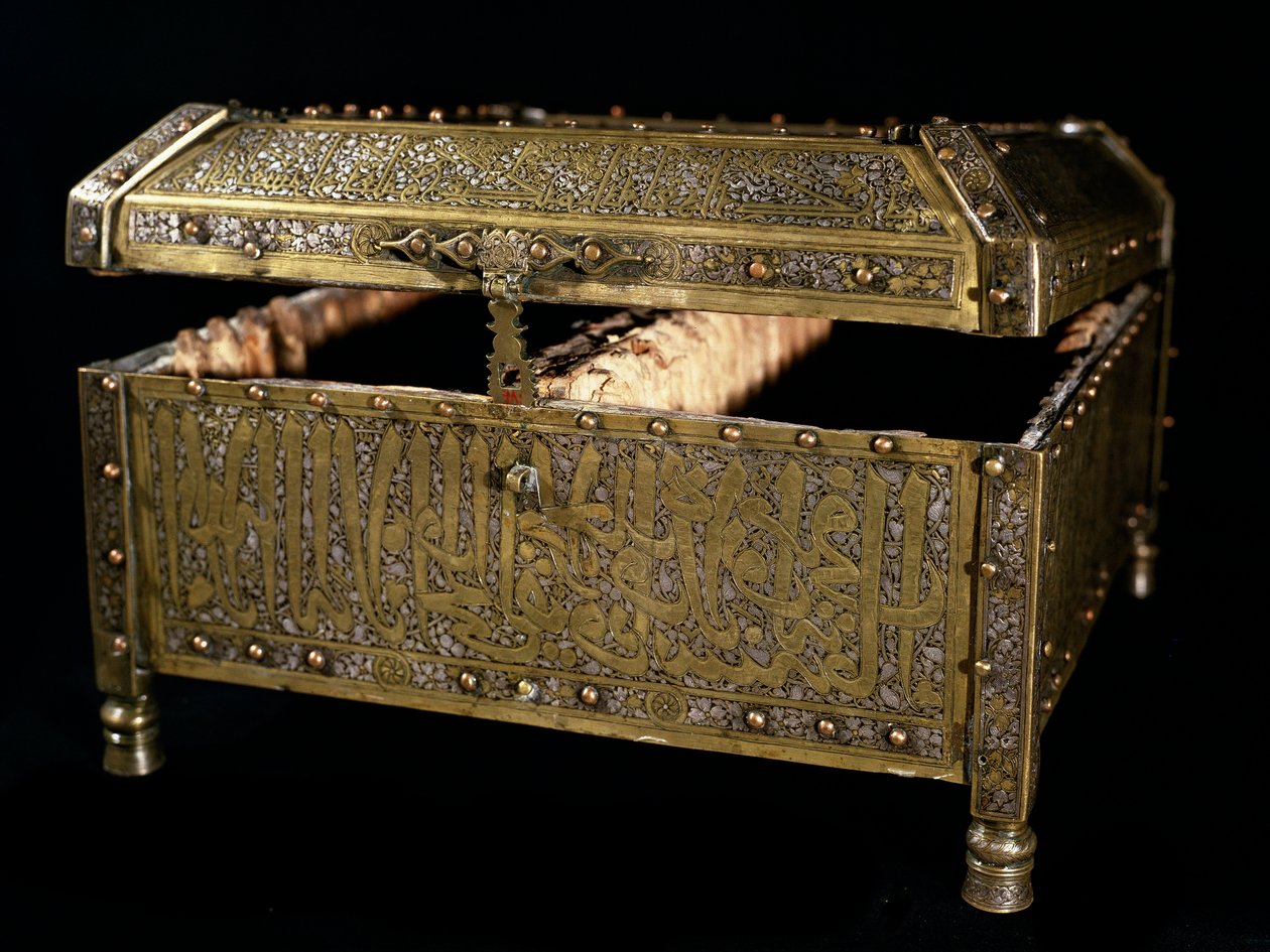 Islamisk kunst: Kiste bruges til at opbevare Koranen i bronze med sølvindlæg. Art Mamluk fra det 14. århundrede. Kairo, Museum for Islamisk Kunst af Islamic School