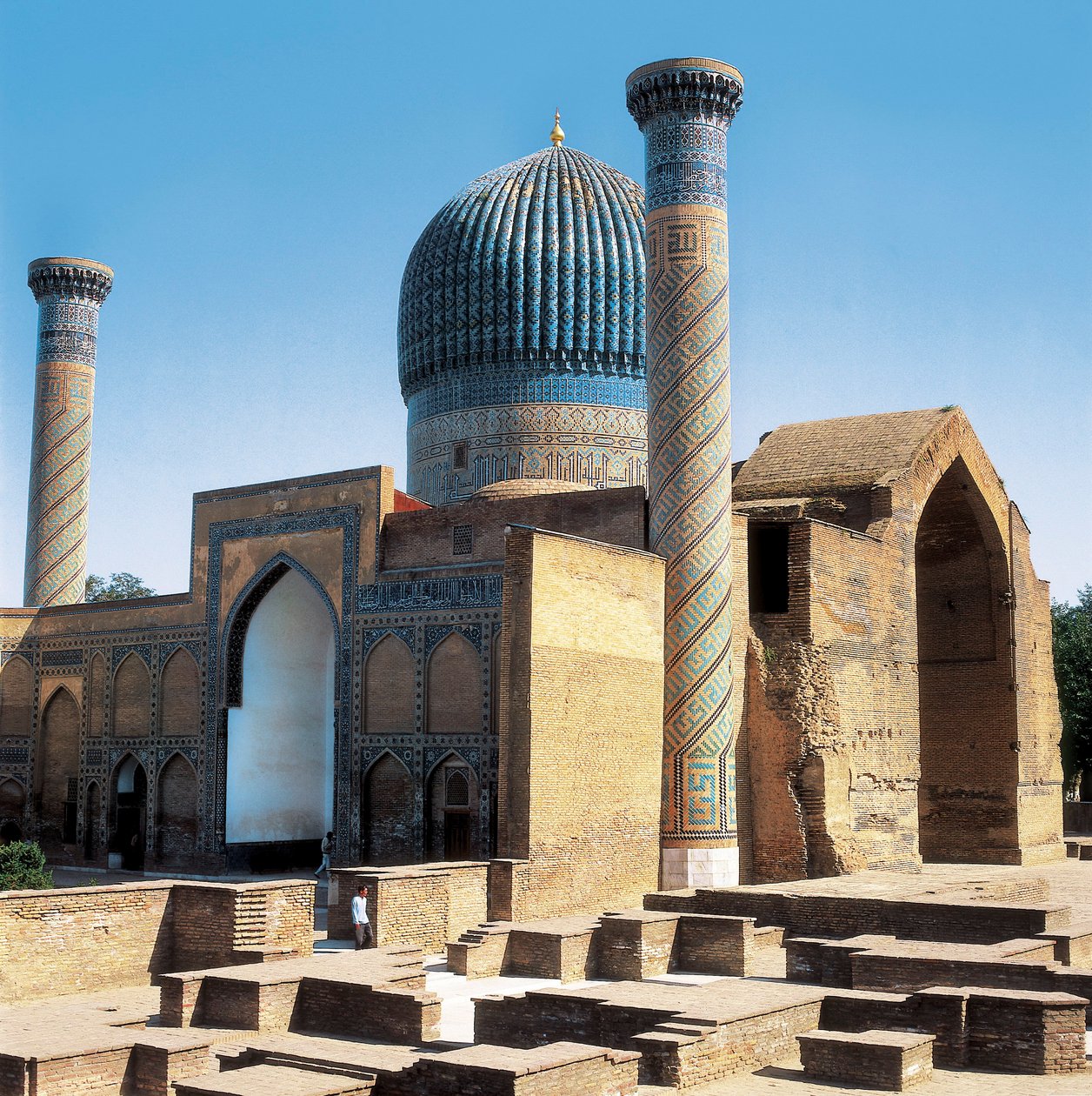 Gur-i-Amirs mausoleum og Tamerlans grav, Samarkand, Usbekistan af Islamic School
