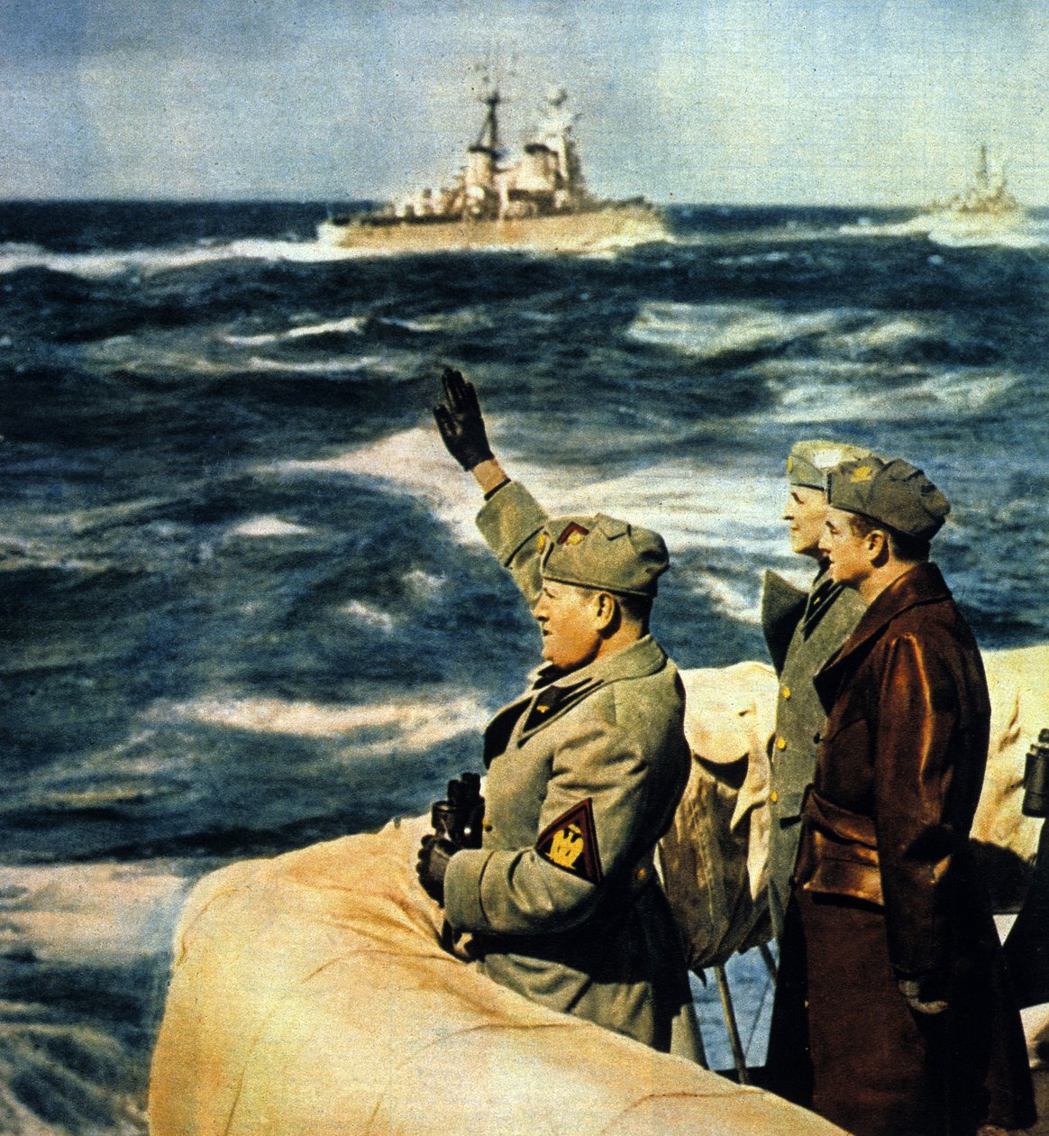 Mussolinis rejse til Libyen. Duce anmelder den italienske flåde. 1926. Farverigt fotografi. af Italian Photographer