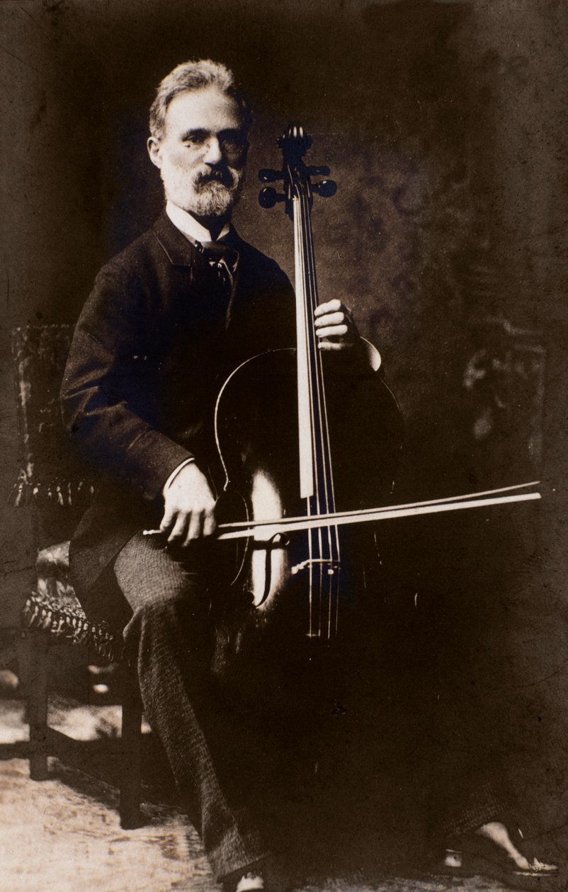 Portræt af Alfredo Piatti (1822-1901), italiensk komponist og cellist af Italian Photographer
