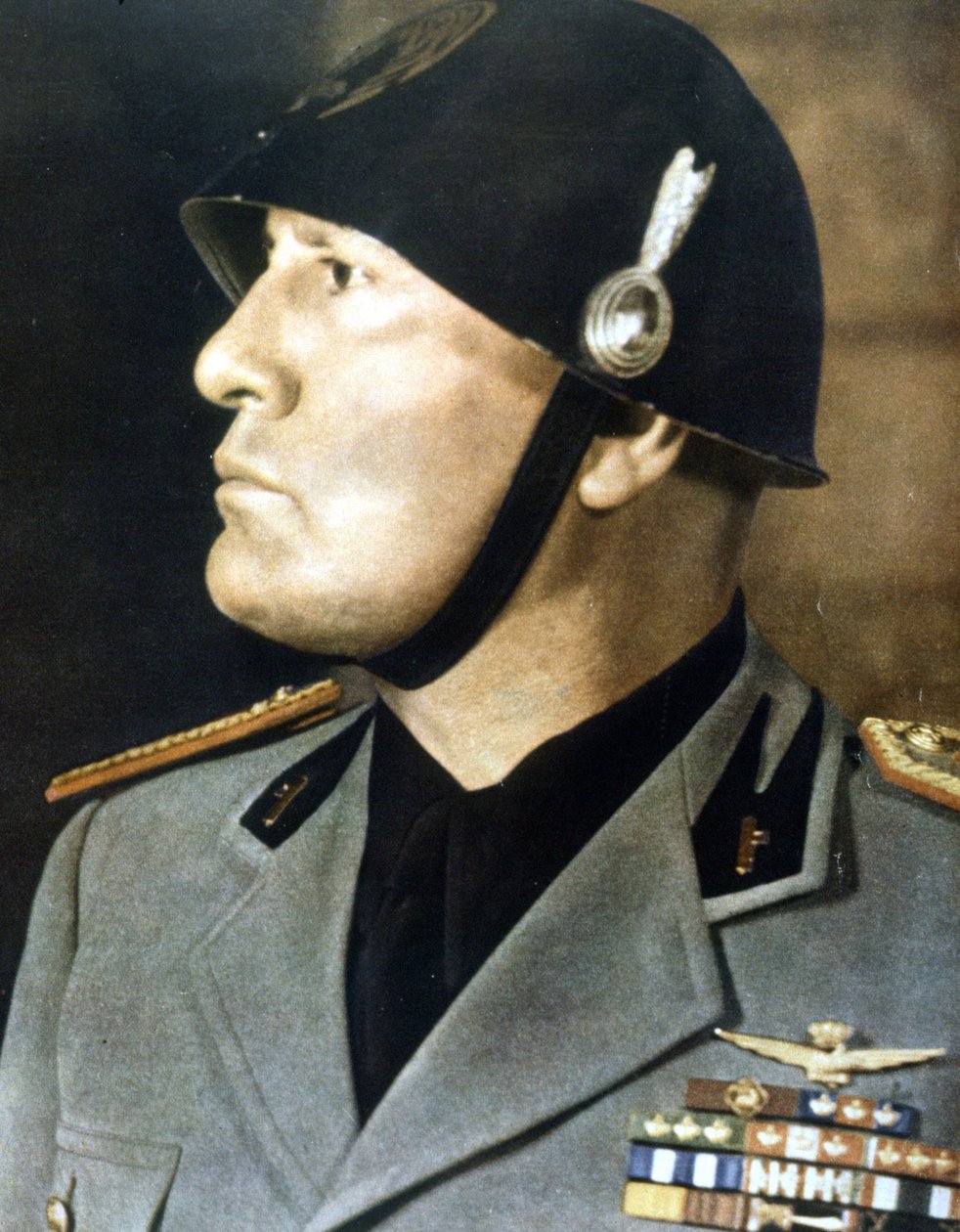 Portræt af Mussolini. af Italian Photographer