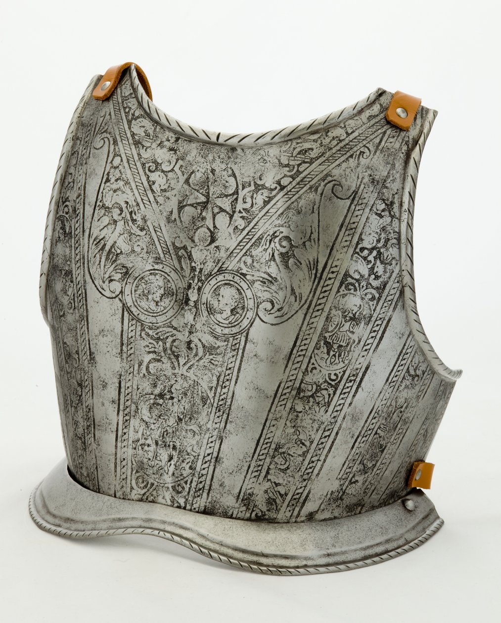 Bagplade til et barns rustning fra Mediciens arsenal, ca. 1575 med senere ændringer (ætset jern med restaureret læder) af Italian School