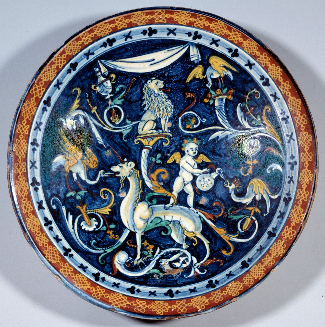Cafaggiolo fajance kop dekorerer fantastiske dyr. 1510-1520 Paris, Louvre-museet af Italian School
