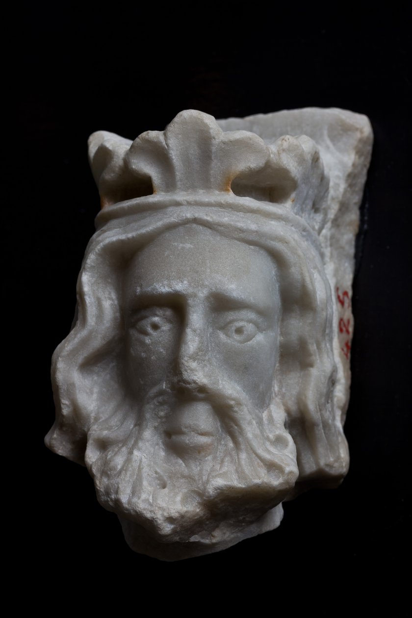 Genova, Museum of St Augustine: fragment af kronet hoved, af ukendt billedhugger fra Nordfrankrig; XIII - XIV århundreder af Italian School