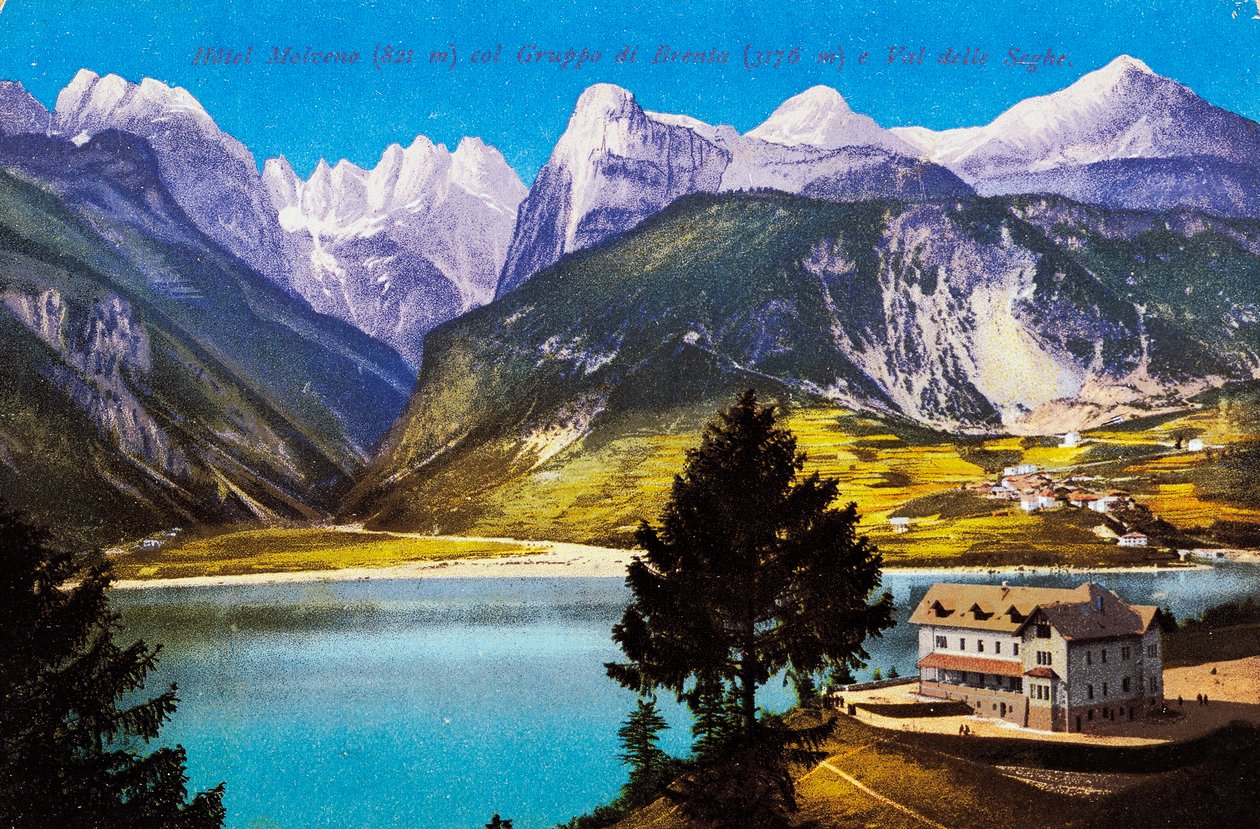 Hotel Molveno med Brenta Group og Val delle Seghe, postkort, Trentino-Alto Adige, Italien, 20. århundrede af Italian School