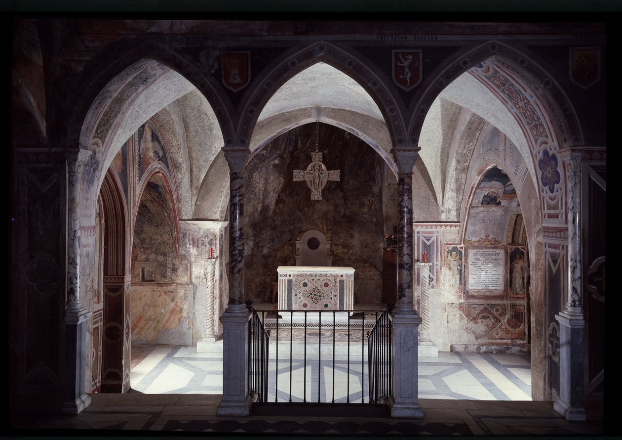 Indvendigt billede af præsbyterium og alter, st benedict hule (sacro speco) Subiaco af Italian School