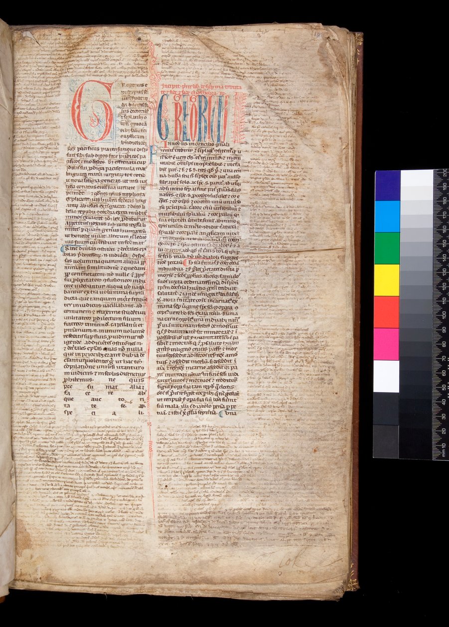 Ms 213. Gregory IX, Decretales with Apparatus af Bernardo Botone fra Parma, F.1r. Initial [G] i rød med reserveret og blå penwork dekoration af Italian School