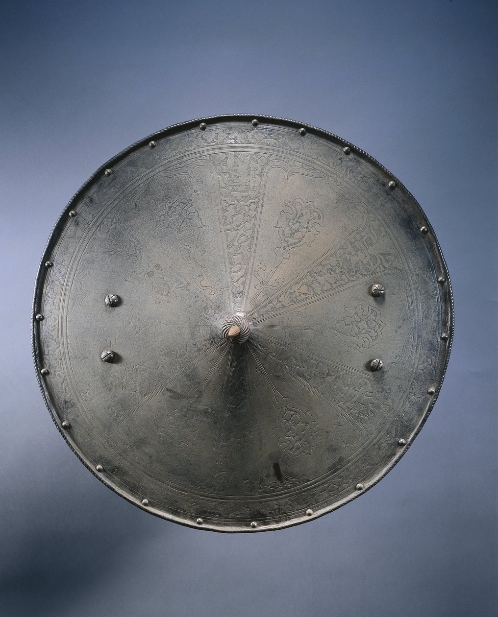 Rondache, eller rundt skjold, ca. 1550-1600 af Italian School