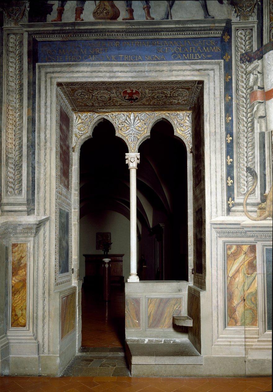 Udsigt til et vindue i Hall of Lilies bygget i 1299-1314 af Italian School
