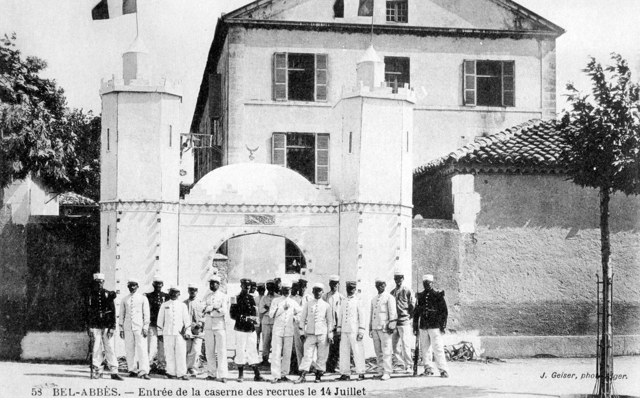 Rekrutternes barakker, den franske fremmedlegion, Sidi Bel Abbes, Algeriet, 14. juli 1906 af J. Geiser