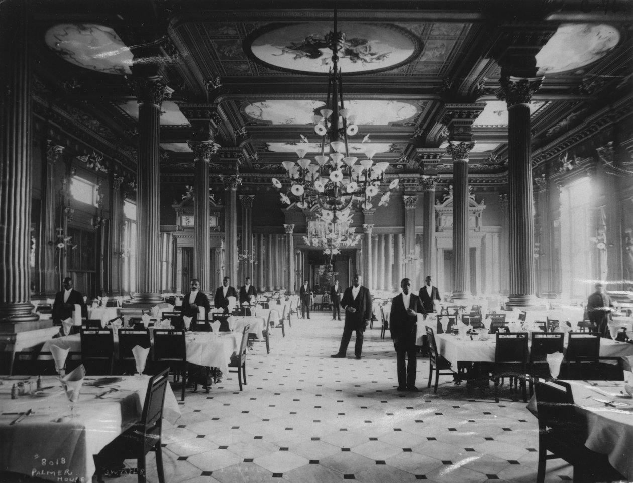 Palmer House storslåede spisestue, ca. 1880 af J. W. Taylor
