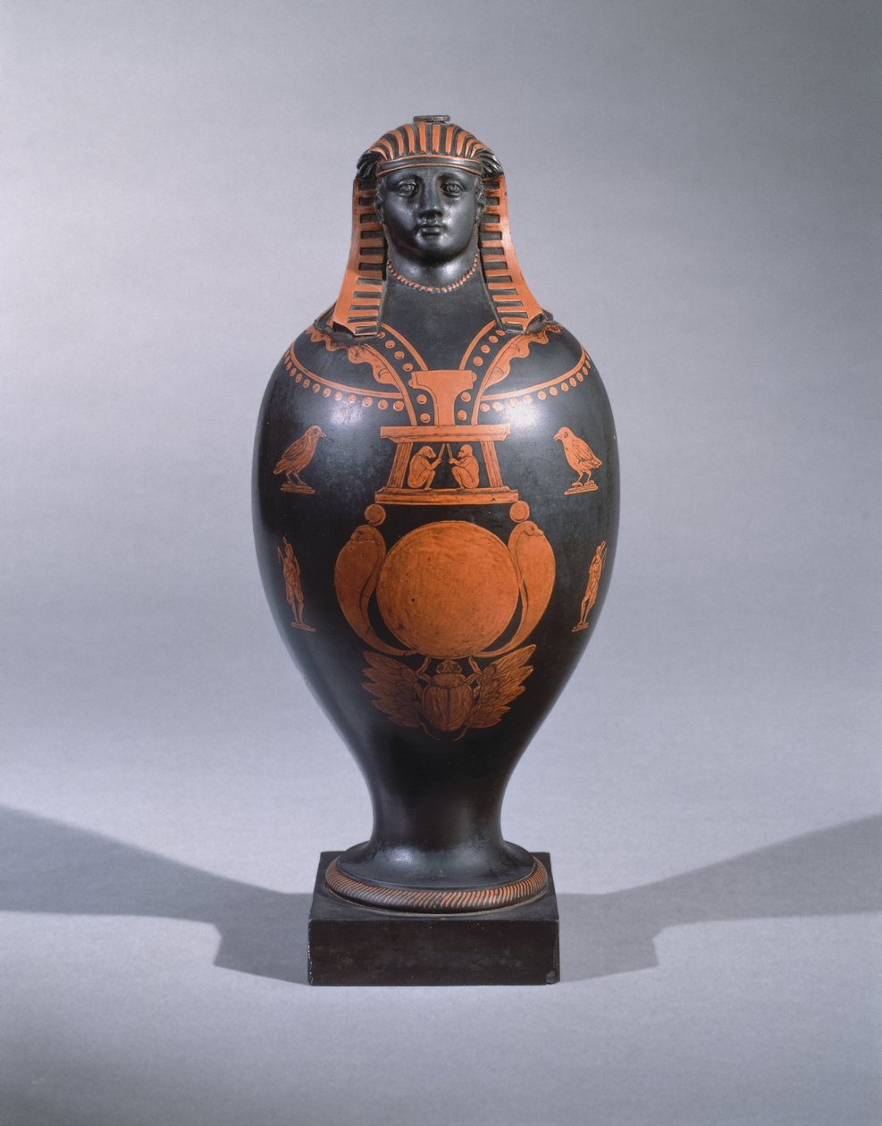 Canopic krukke, fra Staffordshire, ca. 1773 (enkaustisk jordtøj) af J. and Bentley Wedgwood