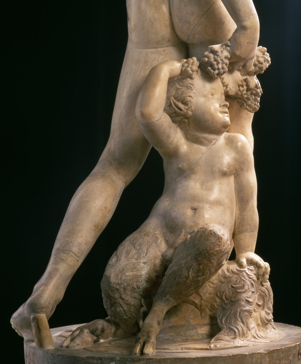 Bacchus, detalje af nederste halvdel, skulptur af Jacopo Sansovino (1486-1570) (marmor) (se også 79847) af Jacopo Sansovino