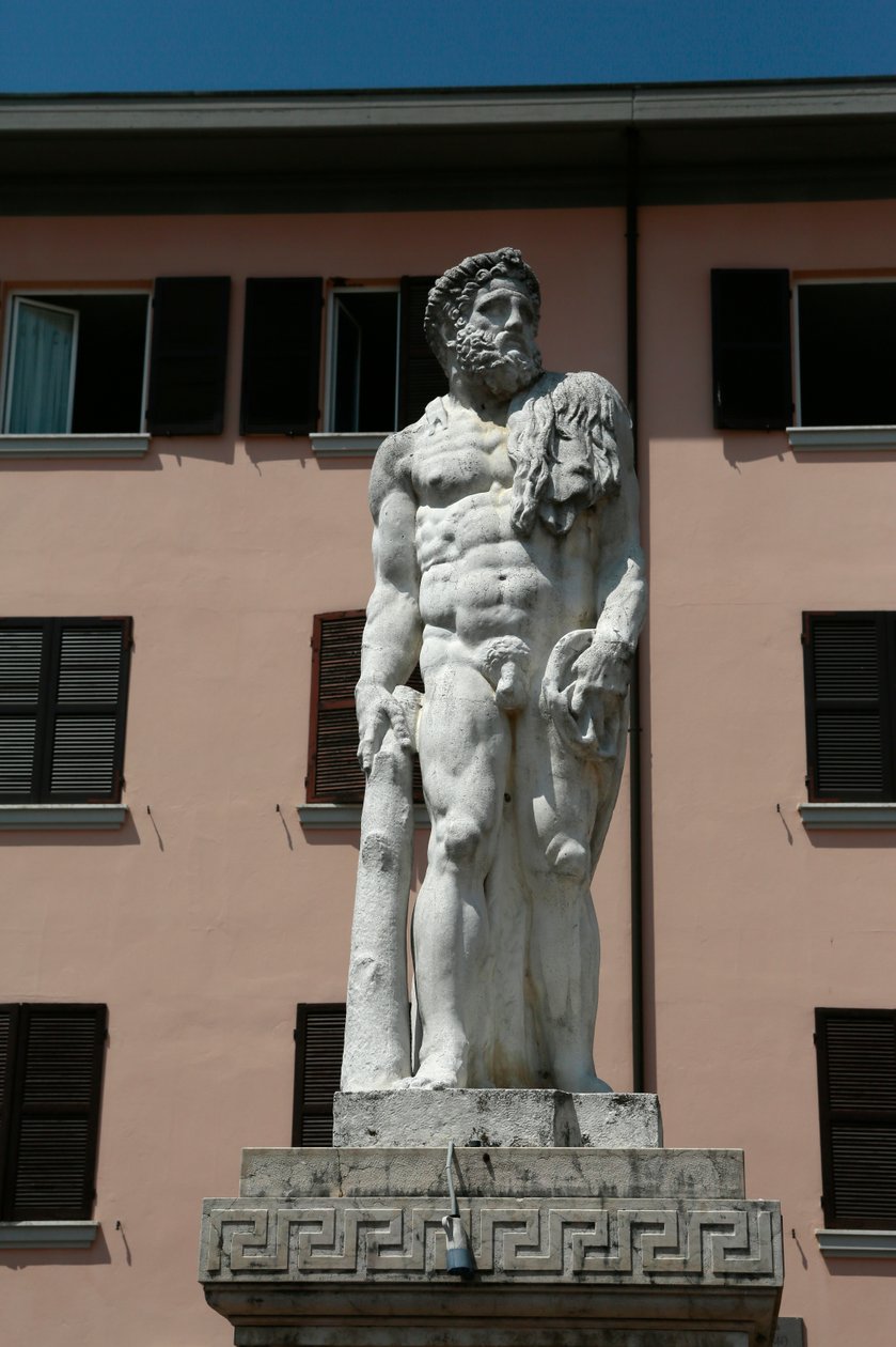 Statue af Hercules af Jacopo Sansovino, Brescello, Emilia Romagna-provinsen, Italien af Jacopo Sansovino