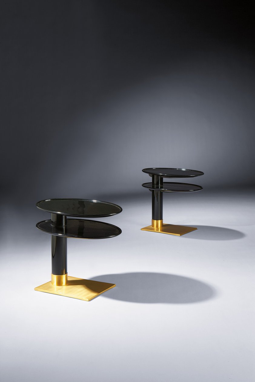 Et par sideborde, hver med parrede elliptiske overflader, designet ca. 1925, udført 1933 af Jacques Emile Ruhlmann