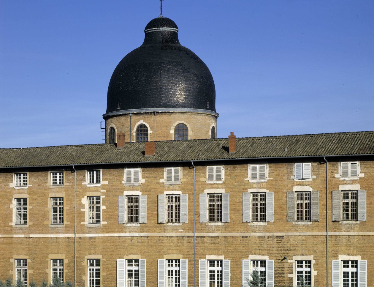 Barokarkitektur: Kuppel på Hotel Dieu (1700-tallet) af arkitekt Jacques Germain (Jacques-Germain) Soufflot (1713-1780). Macon, Saone og Loire (Saone-et-Loire) (71). af Jacques Germain Soufflot