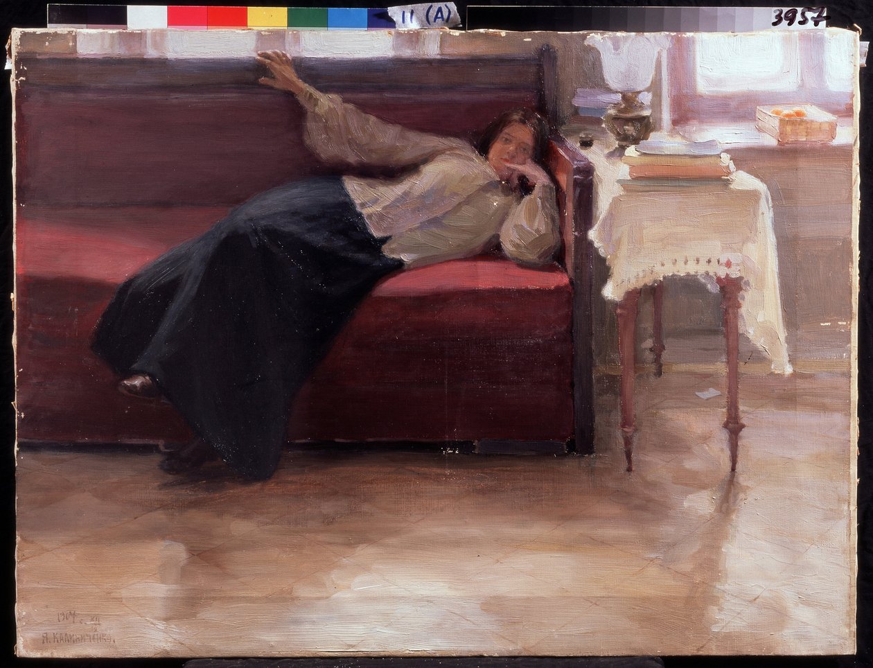 ""Drømme"" eftertænksom ung pige liggende på en sofa. Maleri af Jakov Kalinichenko (1869-1938) 1904 State Regional I. Pozhalostin Art Museum, Ryasan af Jakoff Jakovlevitch Kalinitchenko