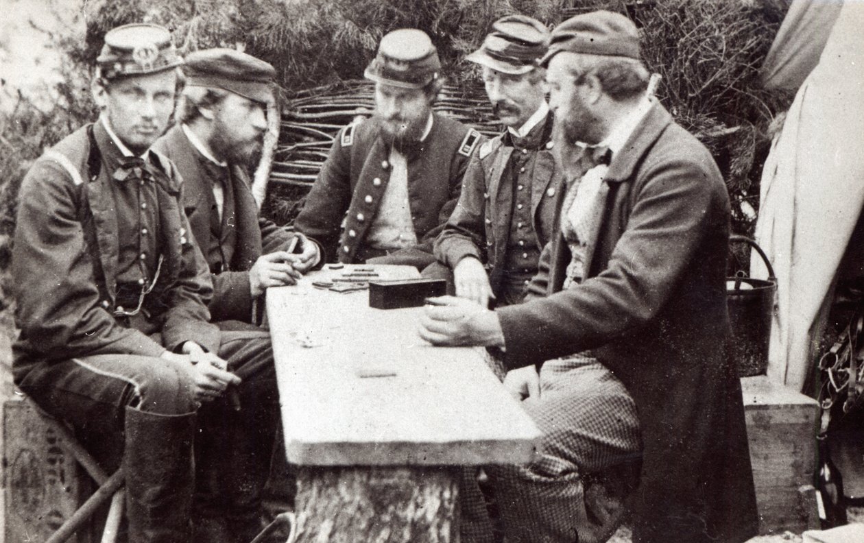 Comte de Paris og hans bror, Duc de Chartres, spillede dominobrikker som gæster i Army of the Potomac under den amerikanske borgerkrig, 3. maj 1862 af James F. Gibson