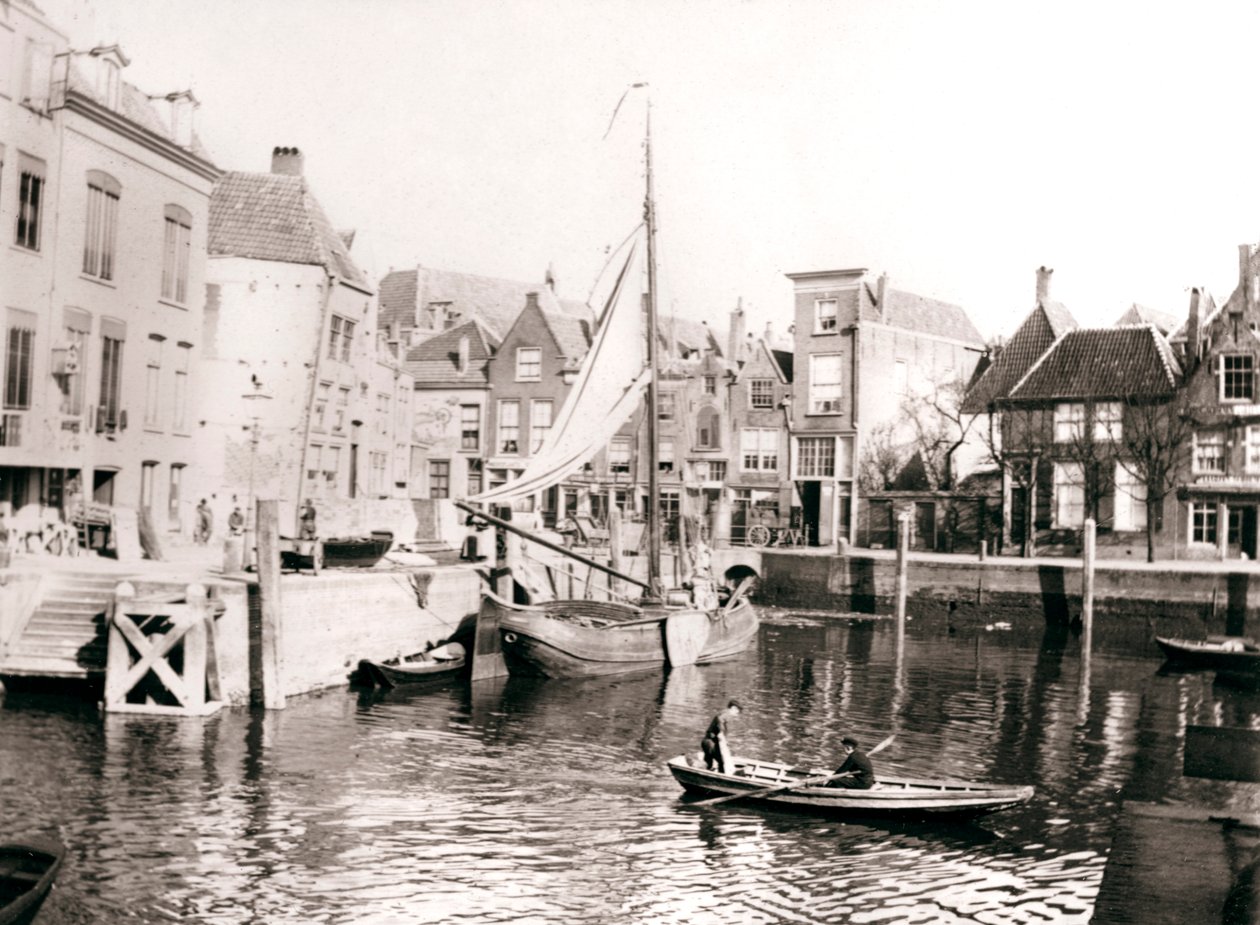Kanalgård, Dordrecht, Holland, 1898. af James Batkin