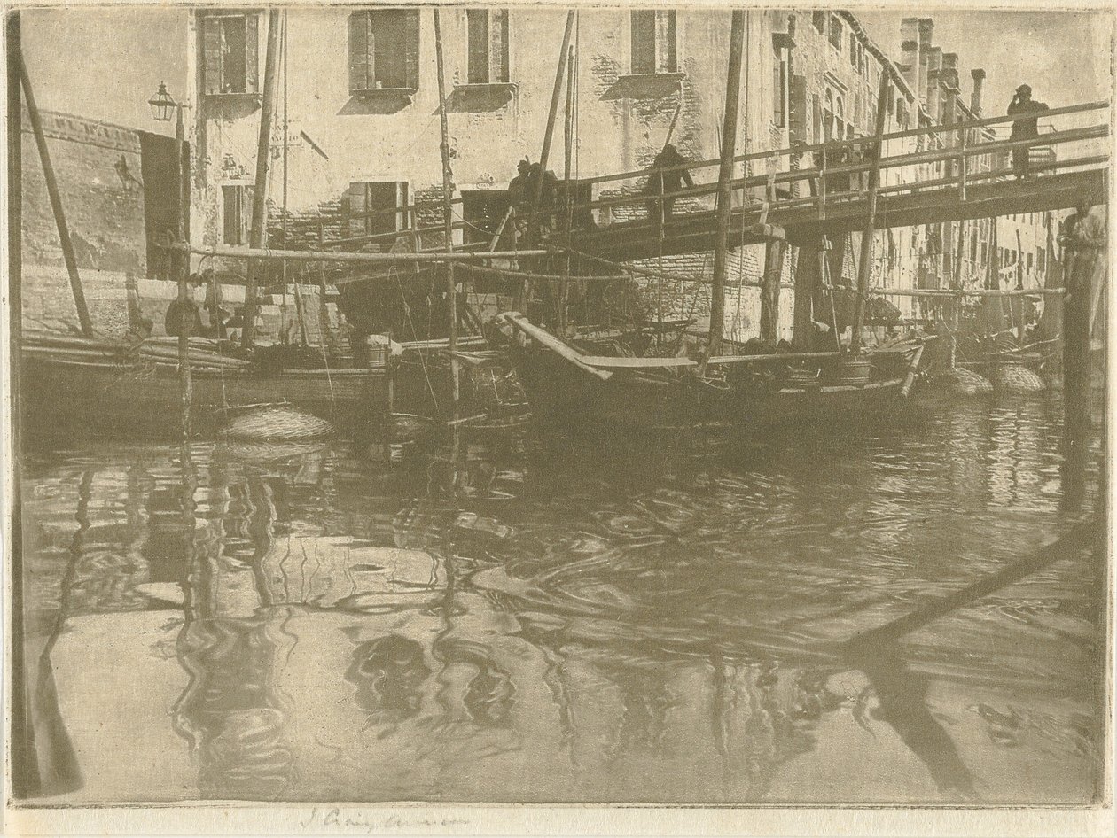 En sort kanal af James Craig Annan
