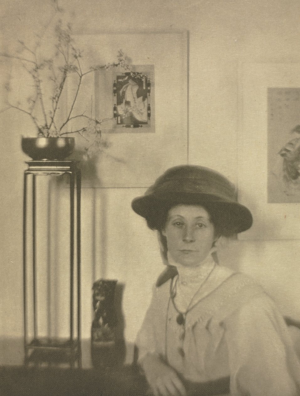 Kameraarbejde: øst og vest, 1910. af James Craig Annan
