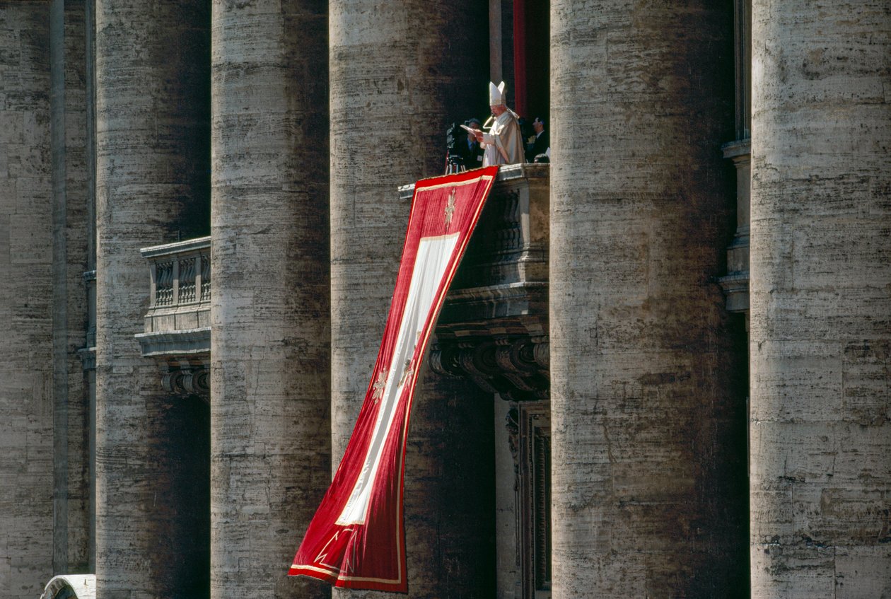 Pave Johannes Paul II leverer sit påskebudskab på 56 sprog fra den centrale log... af James L Stanfield