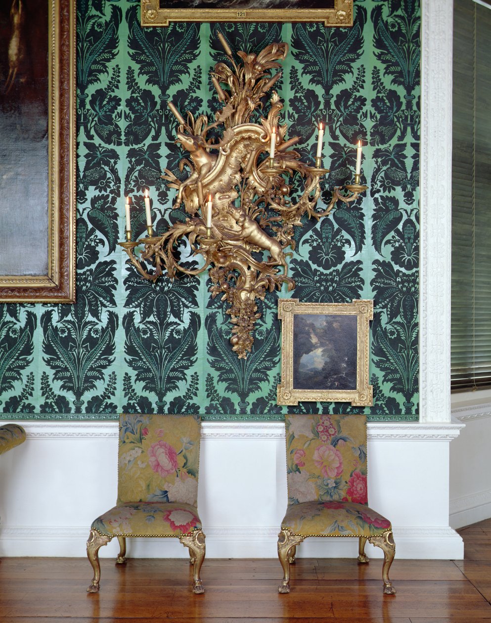 Sidestole og girandole, fra Gallery Suite, lavet af James Pascall af James Pascall