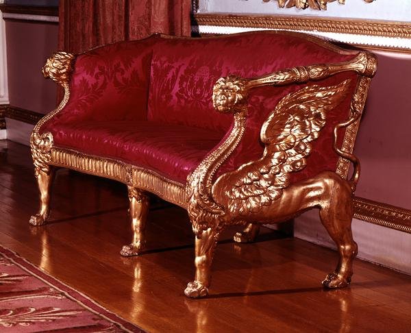 Sofa med bevingede løve-endestøtter, ca. 1760 (se også 148804) af James Stuart