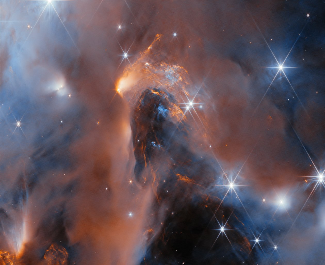 Et kig ind i Perseus (NGC 1333) af James Webb Space Telescope (NASA)