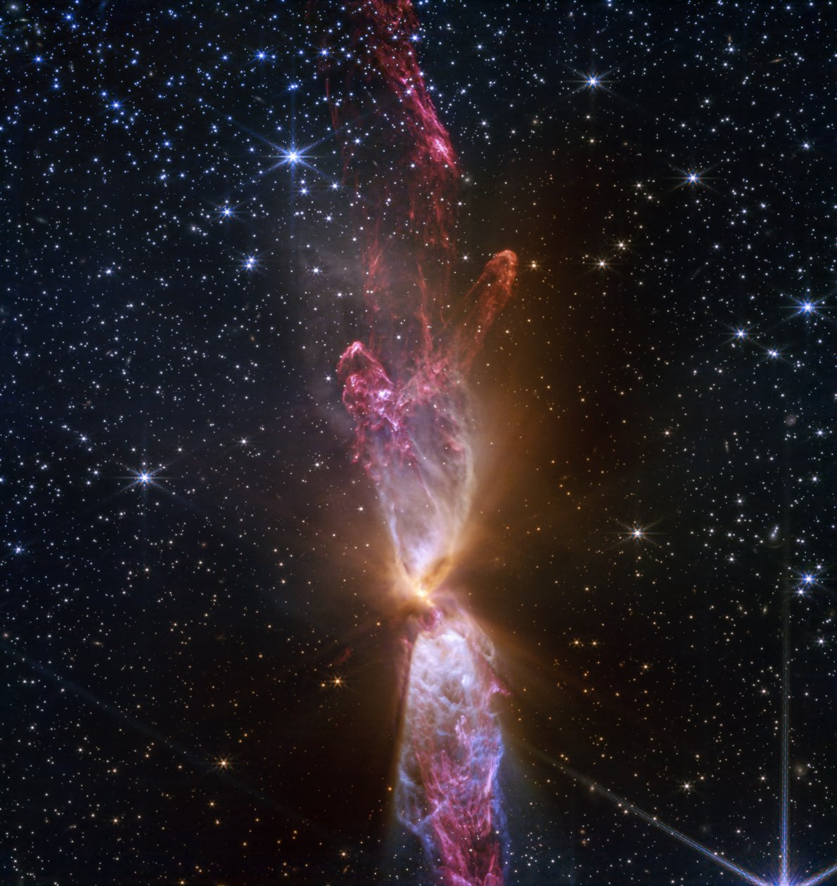 Begejstrer med utrolige detaljer i aktivt dannende stjernesystem af James Webb Space Telescope (NASA)