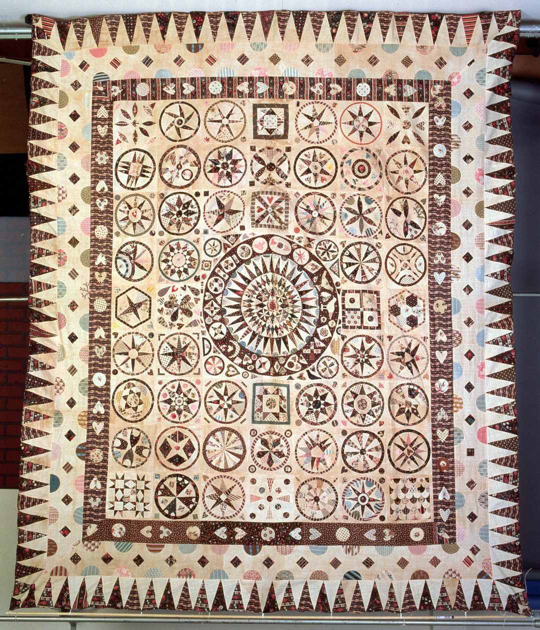 Patchwork sengetæppe, Irland, 1850-60 (tekstil) af Jane Pizar