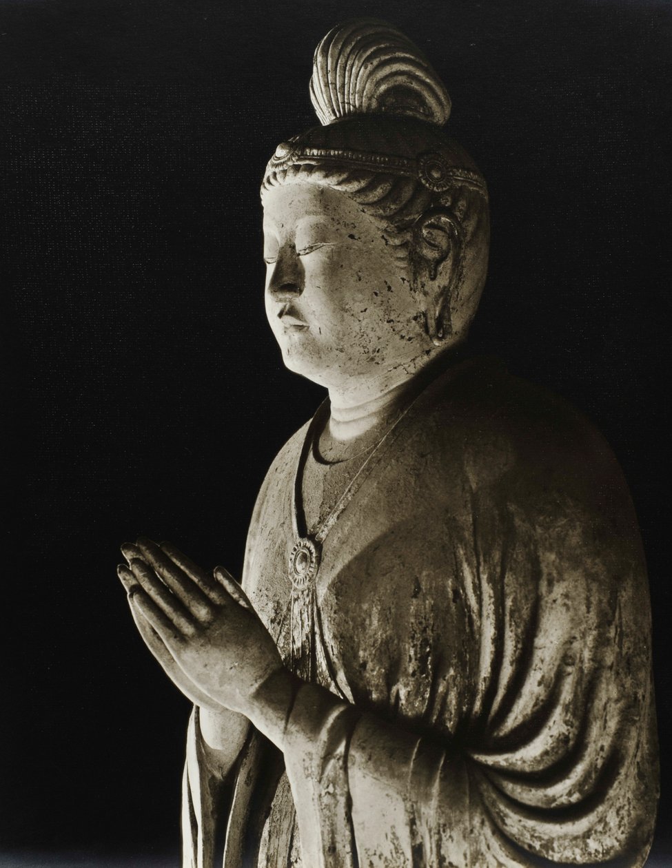 Malet lerstatue af Gakko Bosatsu fra det 8. århundrede, Nara-perioden, 1950 af Japanese Photographer