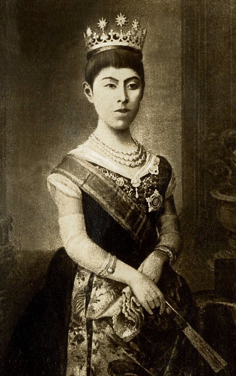 Portræt af Haruko, imperator af Japan. Fotografi, begyndelsen af det 20. århundrede. af Japanese Photographer