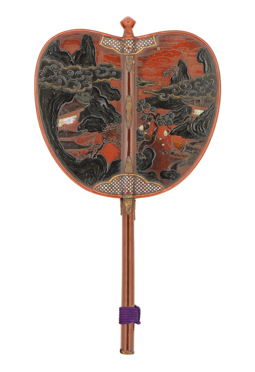 Gunbai, krigsfan, Edo Period (perlemor på rød lak bund) af Japanese School