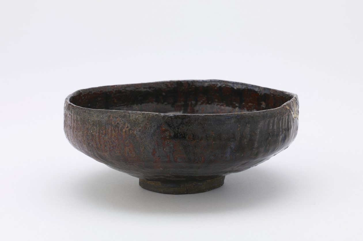 Lav teskål, Kanazawa, Ishikawa-præfekturet, Edo-perioden, 1700-1800-tallet (ler af raku-typen med rød slip under klar blyglasur) af Japanese School