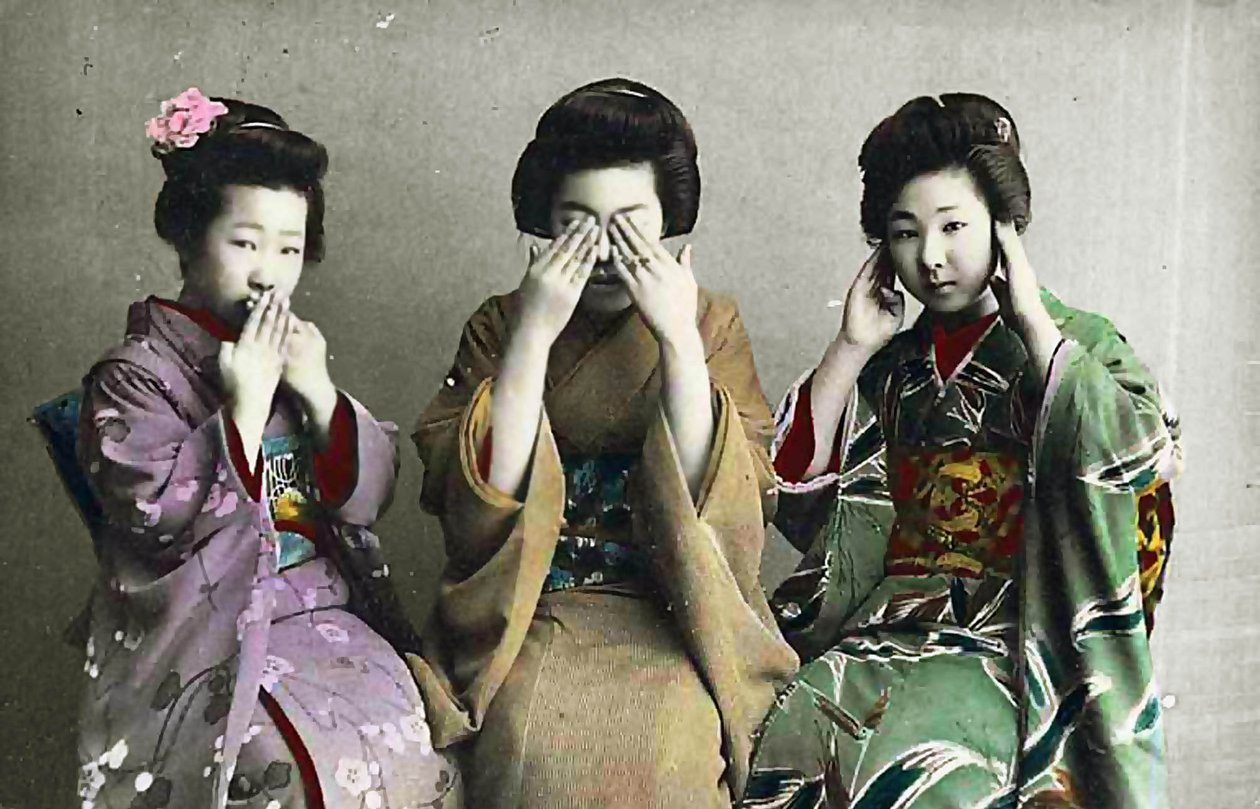 Tal ikke ondt, se intet ondt, Hør intet ondt, c1880 (Håndfarvet albumfotografi) af Japanese School