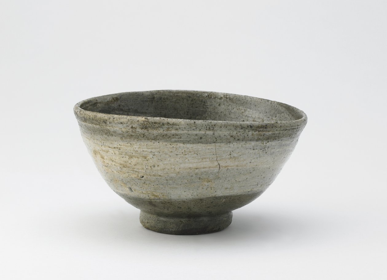 Teskål, hakeme type, Edo-periode, 18.-midten af 1800-tallet (stentøj med børstet hvid slip under klar glasur) af Japanese School