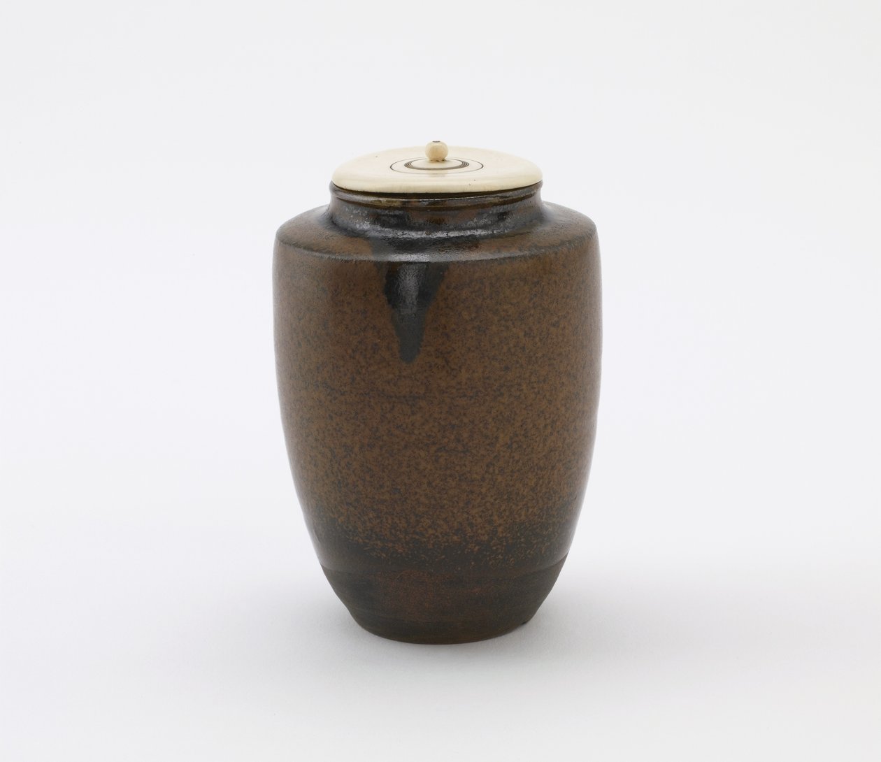Tea caddy, katatsuki type, Edo periode (keramik) af Japanese School